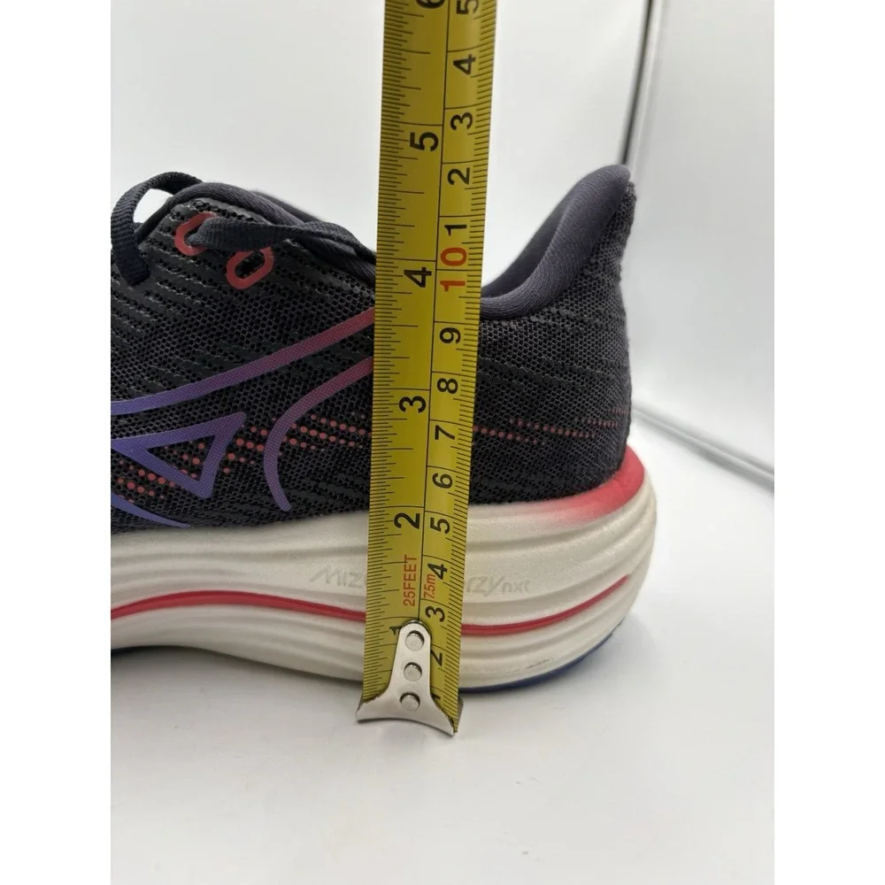Mizuno wave rider